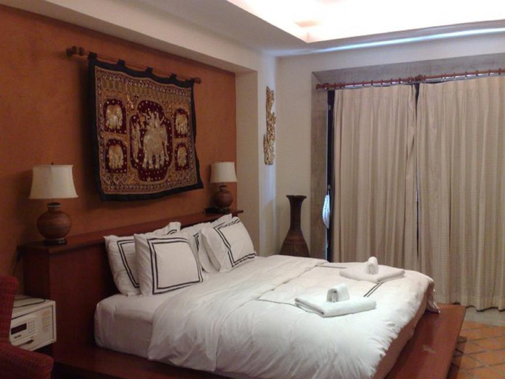 Nirvana Boutique Suites Jomtien Beach Exterior photo